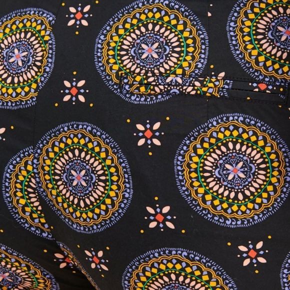 ANTHROPOLOGIE | Maeve Abstract City Shorts - Picture 6 of 6